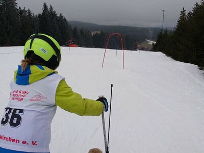 Skiwettkampf der Grundschulen im Landkreis